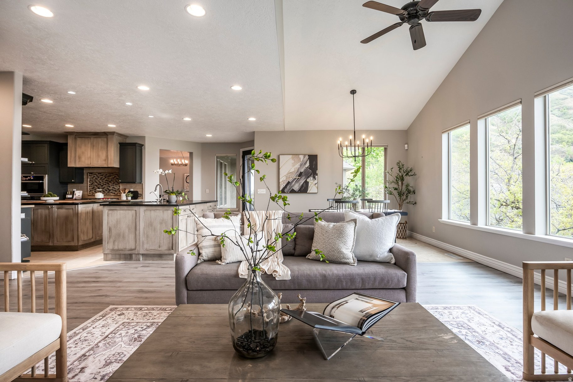 WILLOW CANYON PHASE - Residential