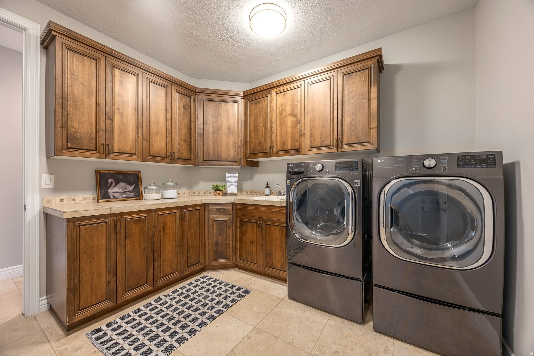 WILLOW CANYON PHASE - Residential