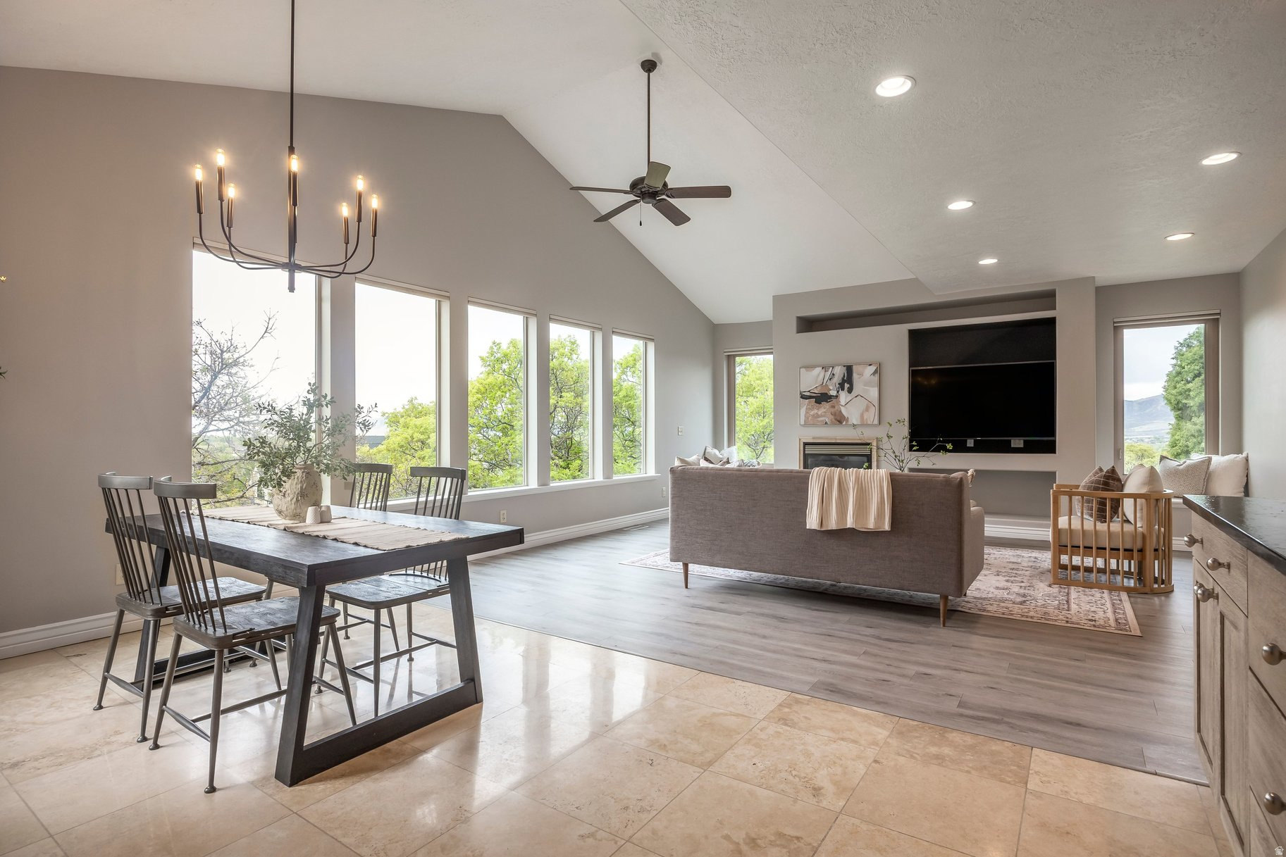 WILLOW CANYON PHASE - Residential