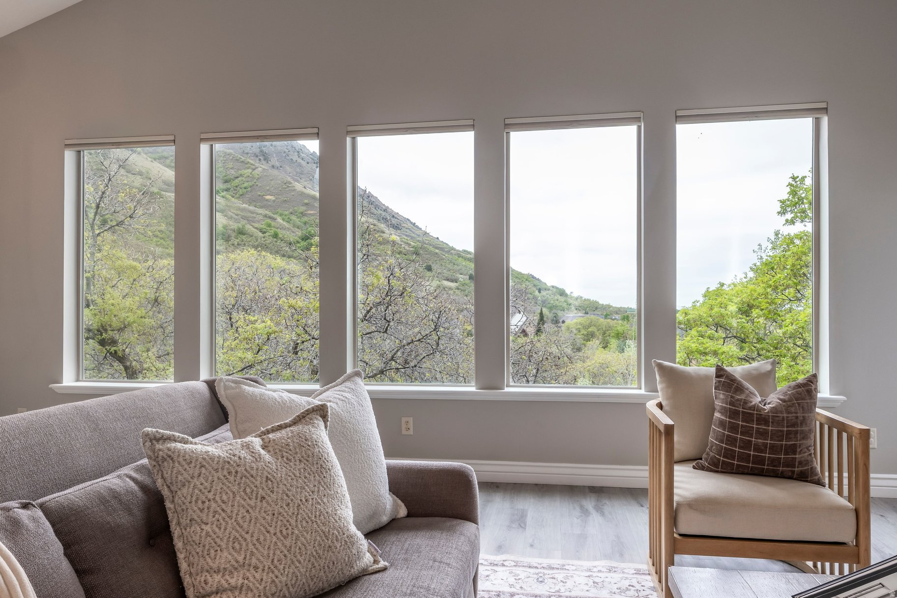 WILLOW CANYON PHASE - Residential