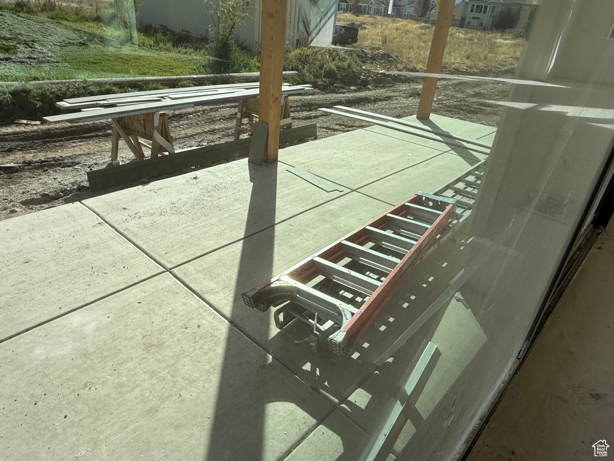 THE CROSSINGS AT LAKE CREEK - Residential