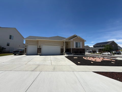 Photo of 118 TRAM ROCK RD, Lake Point, UT 84074 (MLS # 2168460)