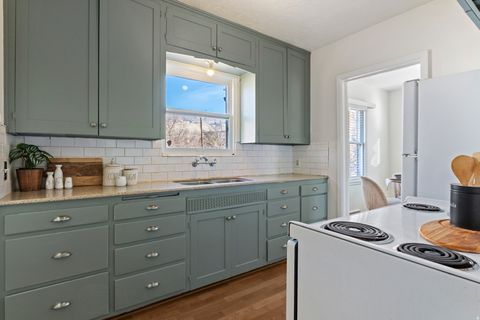 Tiny photo for 377 N 200 W, Salt Lake City, UT 84103 (MLS # 2134650)