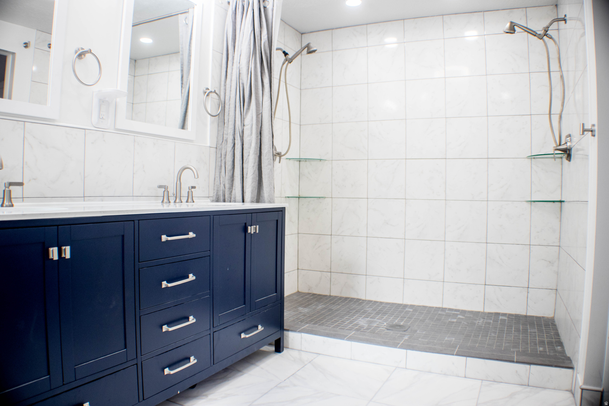 FRIDAL HEIGHTS - Residential