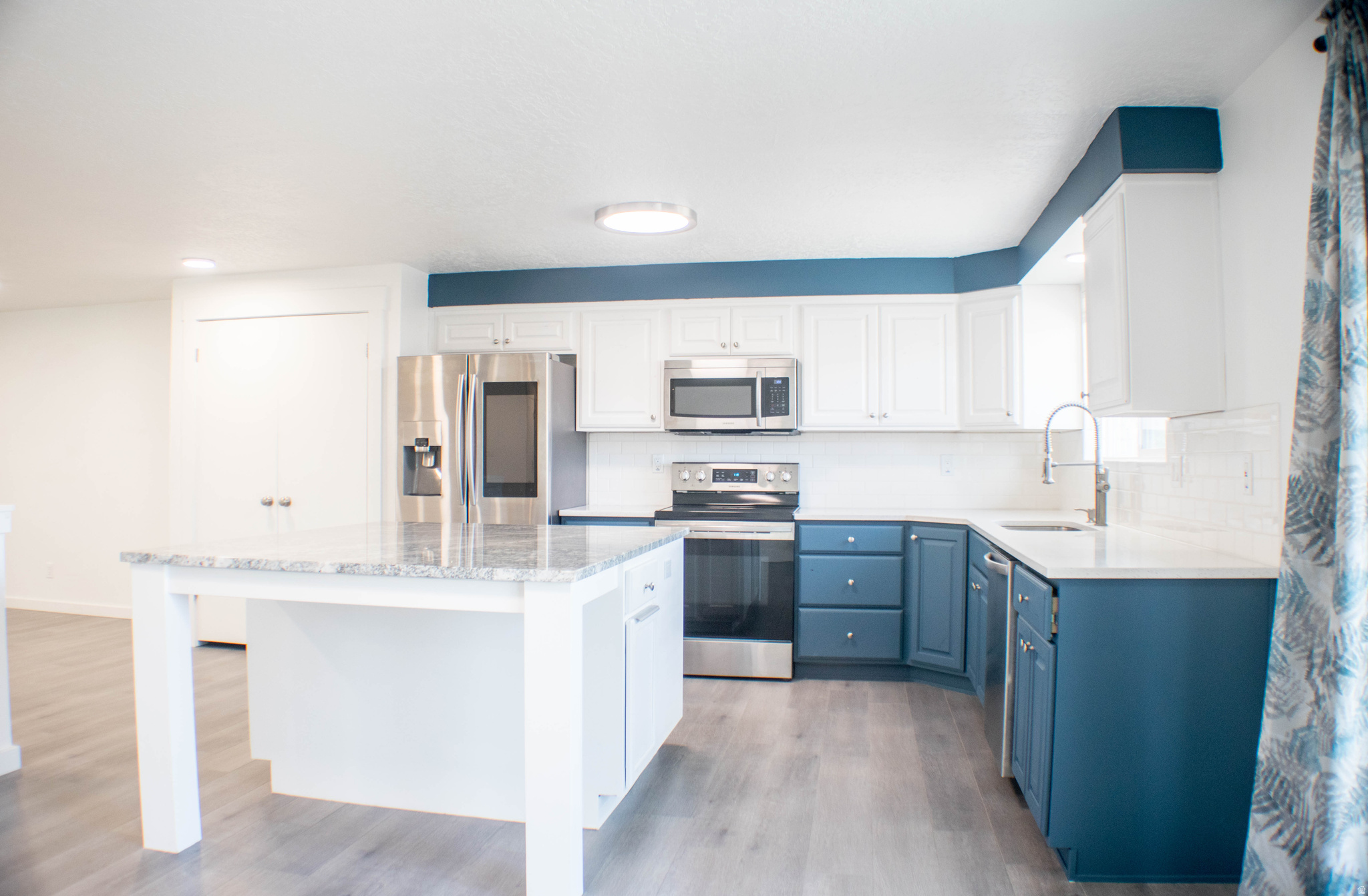 FRIDAL HEIGHTS - Residential