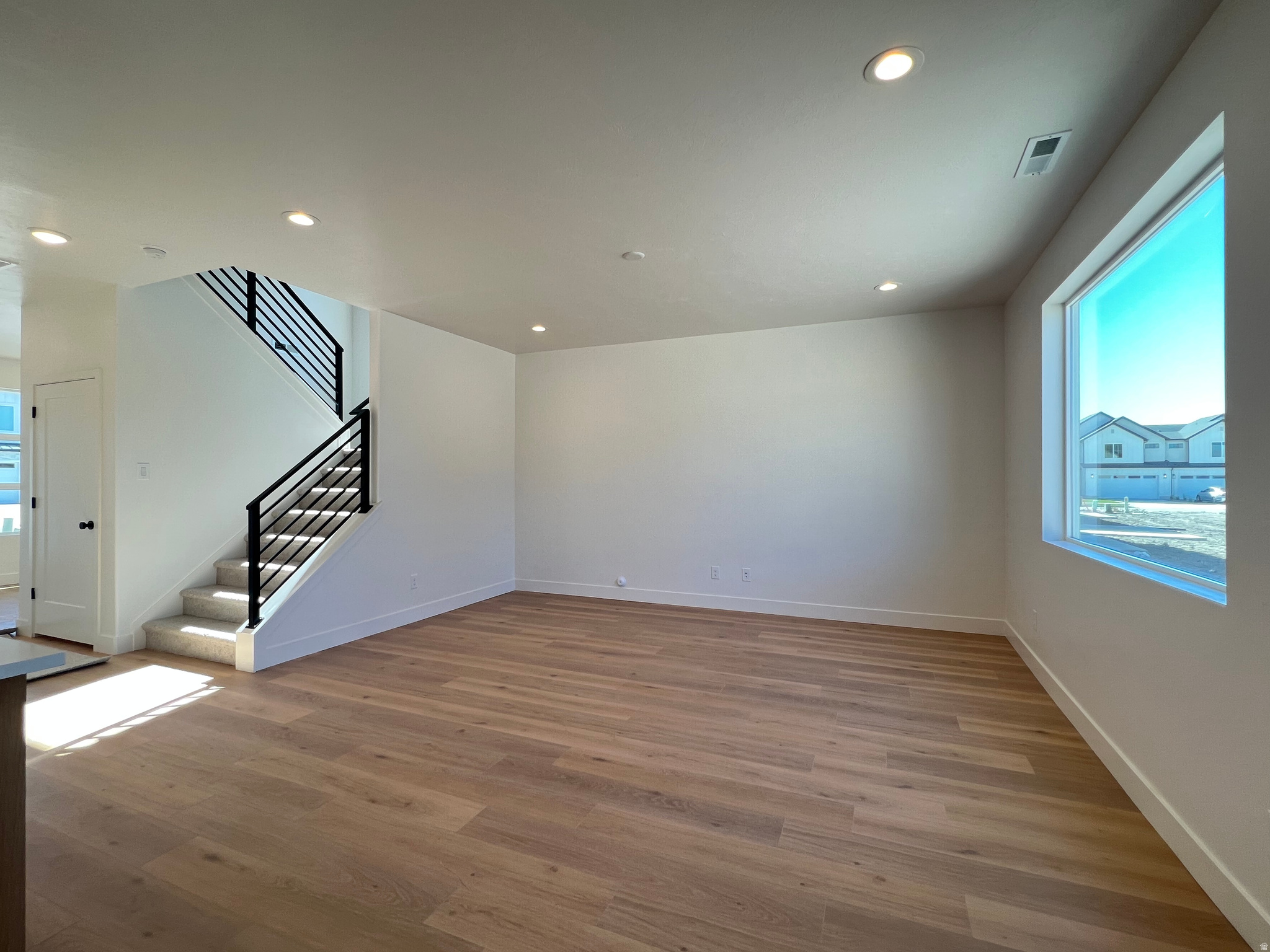 LAKEVIEW FIELDS - Residential