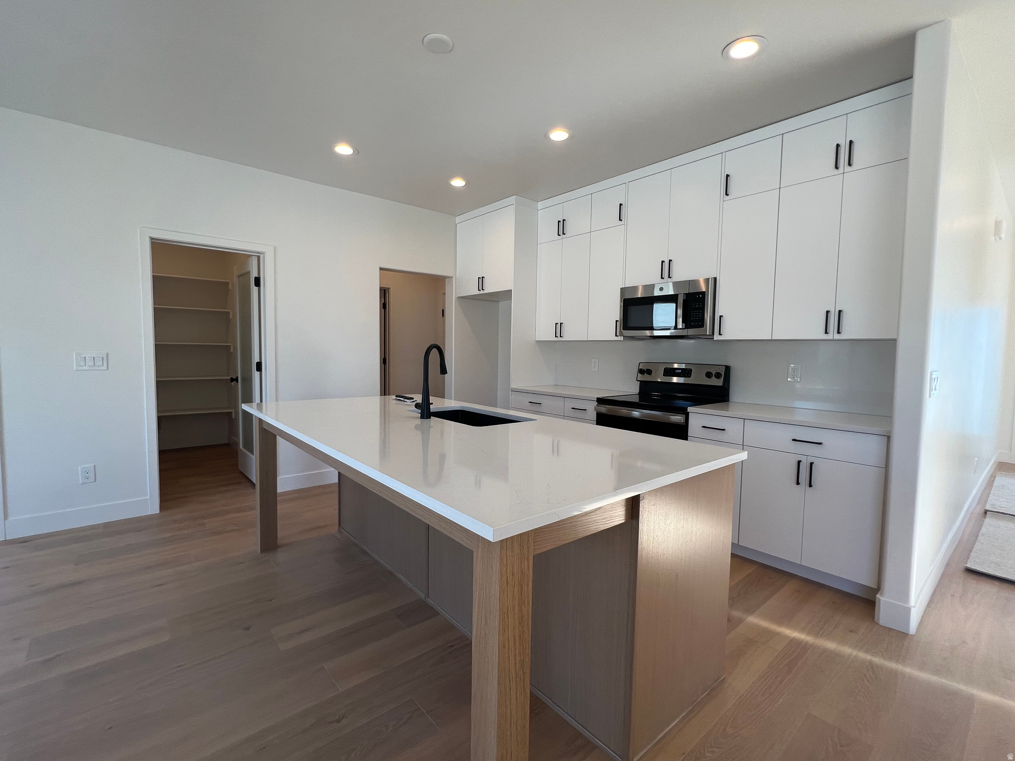 LAKEVIEW FIELDS - Residential