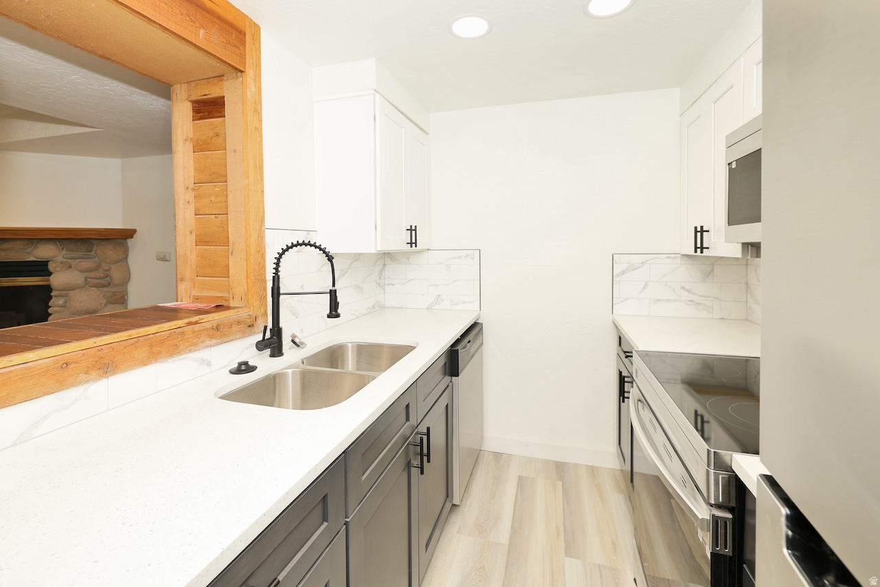 ALPENHOF CONDO - Residential