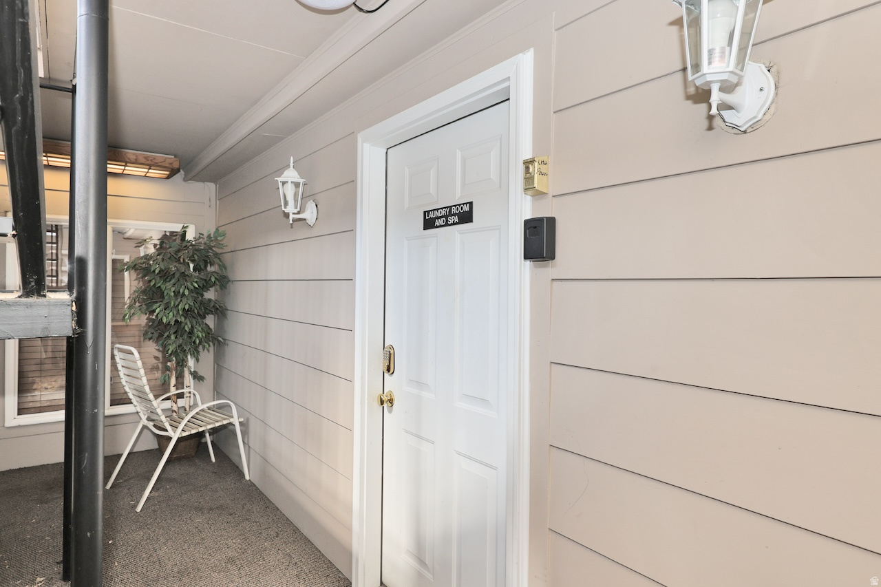 ALPENHOF CONDO - Residential