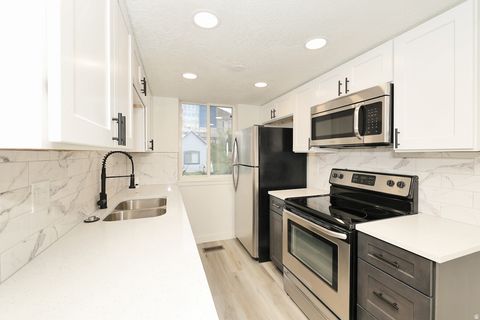 Tiny photo for 1451 PARK AVE #3, Park City, UT 84060 (MLS # 2157112)