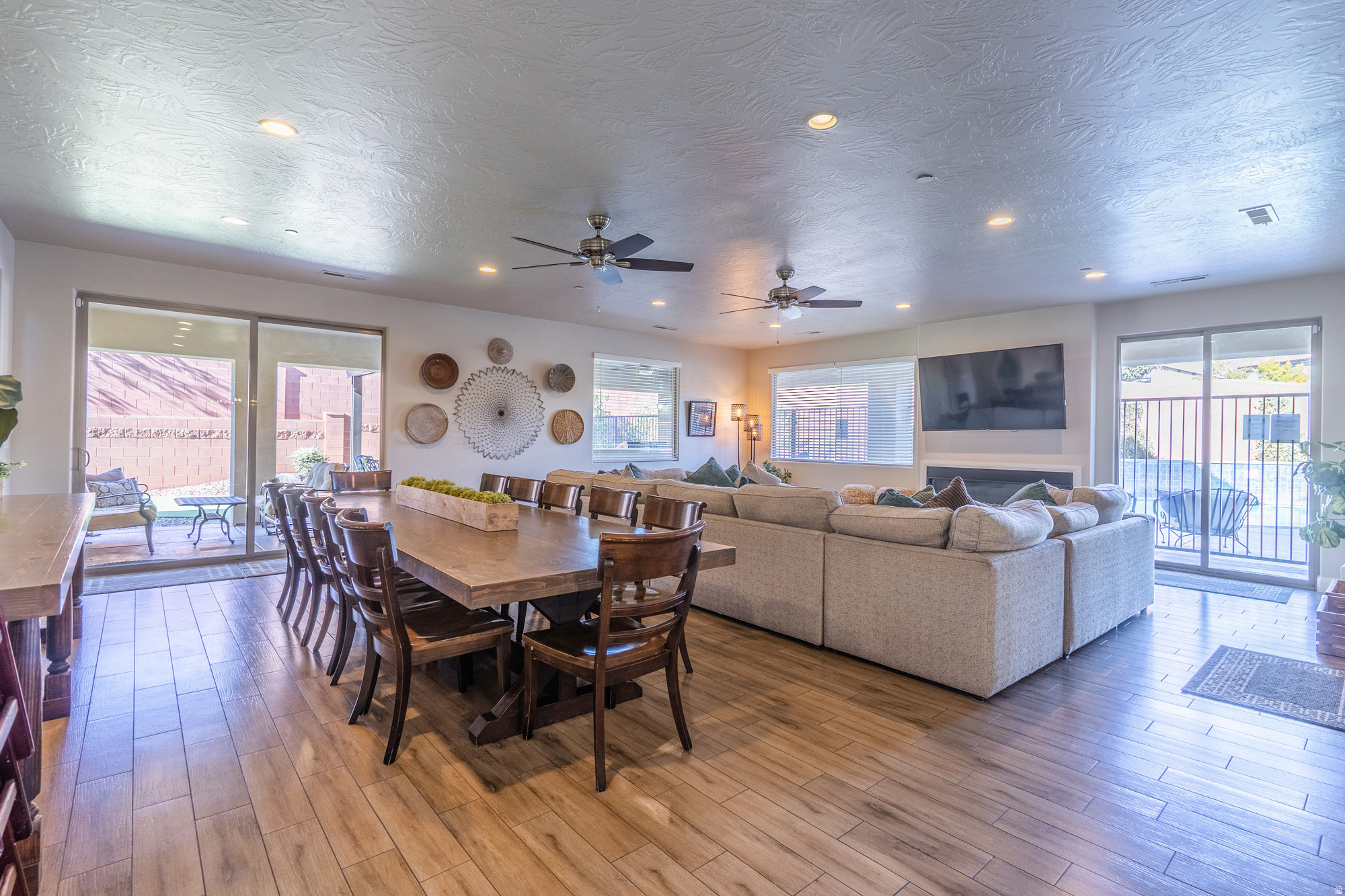 PARADISE VILLAGE AT ZION - Residential