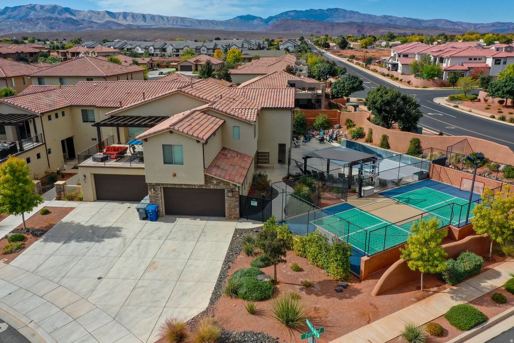 Photo of 3800 PARADISE VILLAGE DR #51, Santa Clara, UT 84765 (MLS # 2124067)