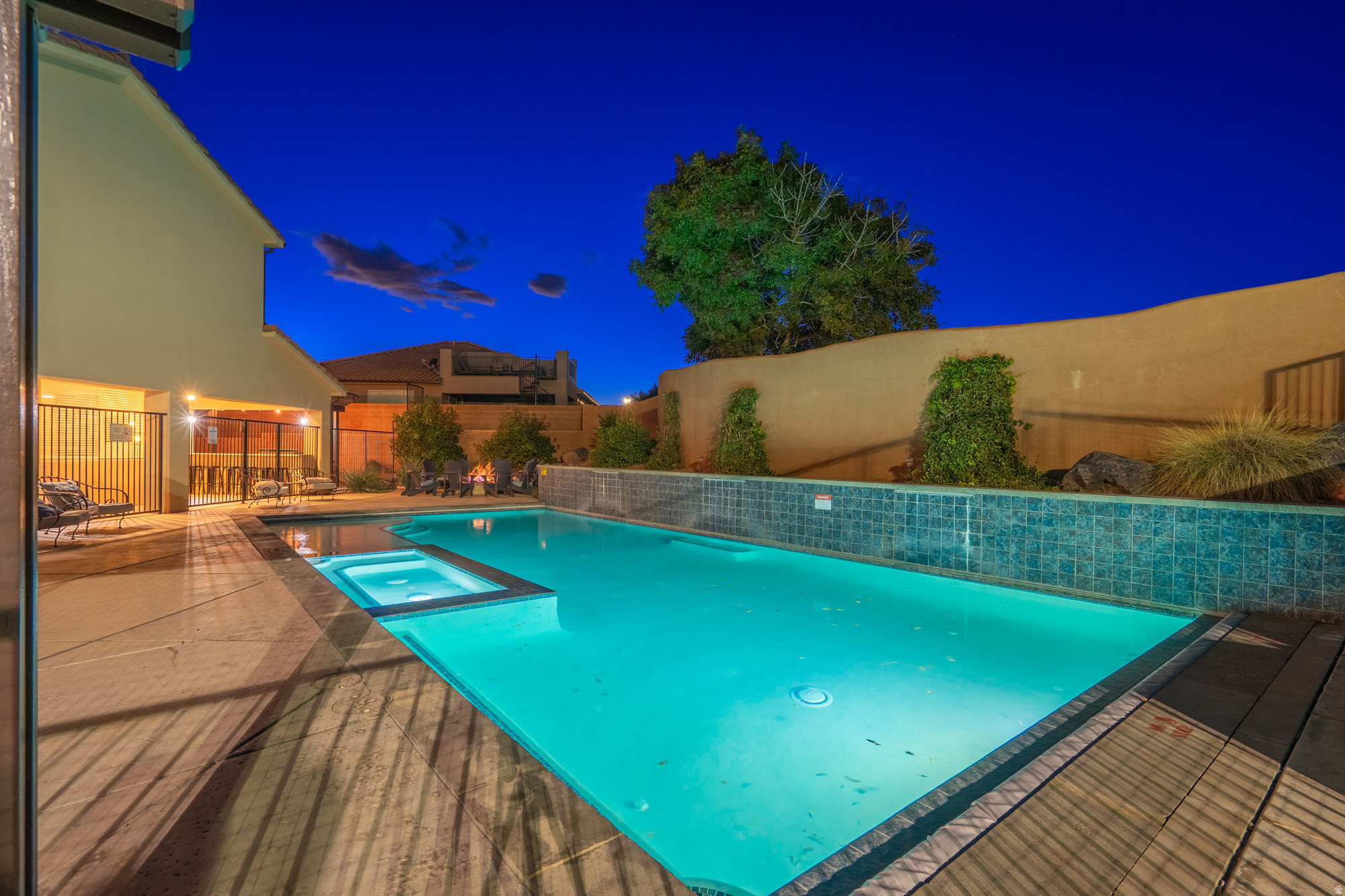 PARADISE VILLAGE AT ZION - Residential