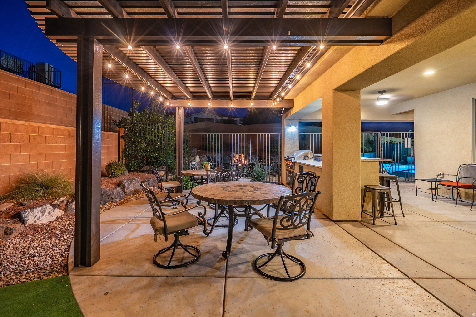 PARADISE VILLAGE AT ZION - Residential