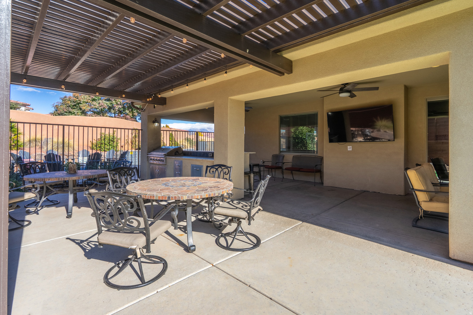 PARADISE VILLAGE AT ZION - Residential