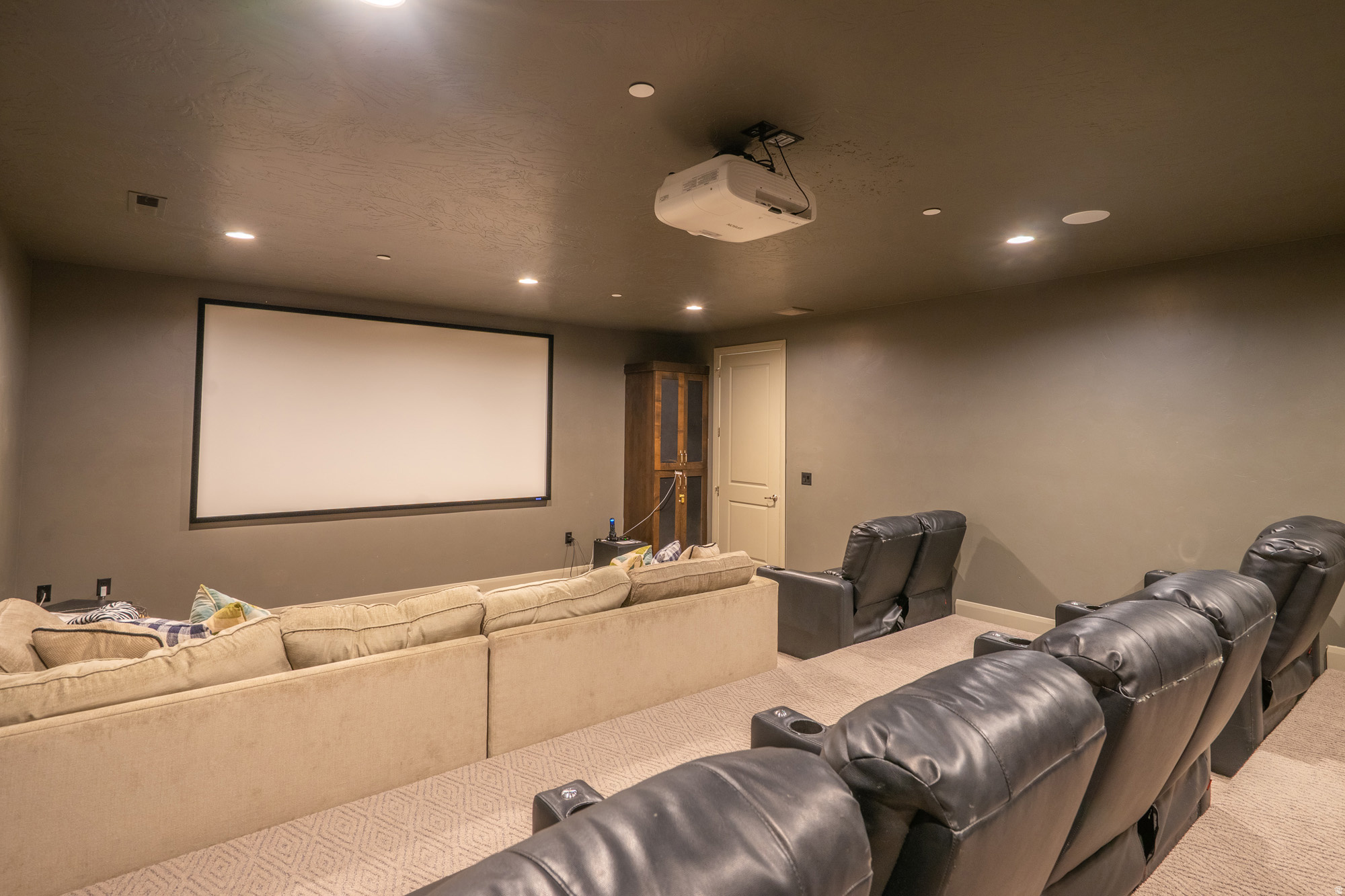 PARADISE VILLAGE AT ZION - Residential