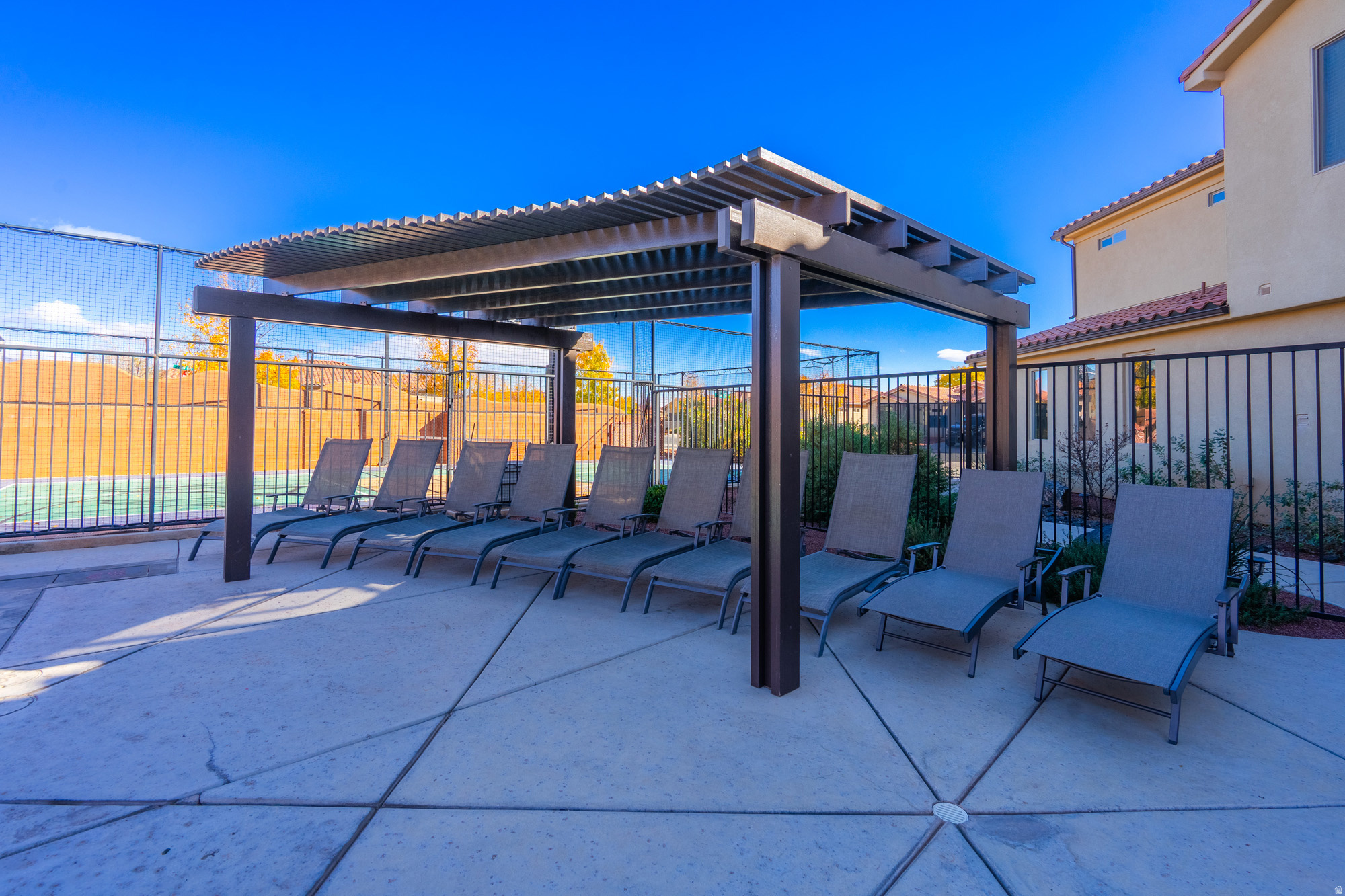 PARADISE VILLAGE AT ZION - Residential