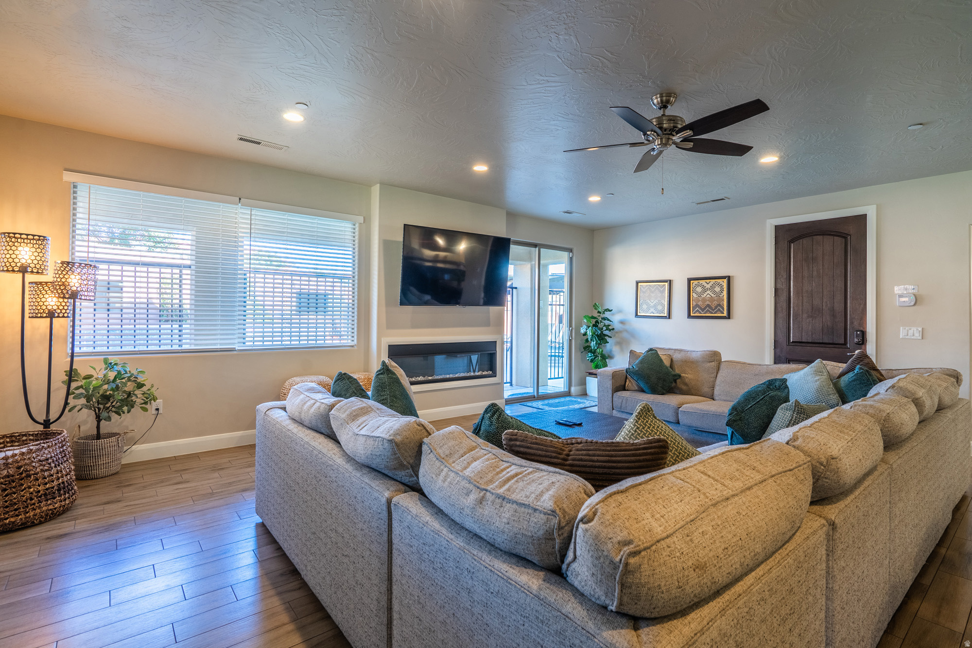 PARADISE VILLAGE AT ZION - Residential