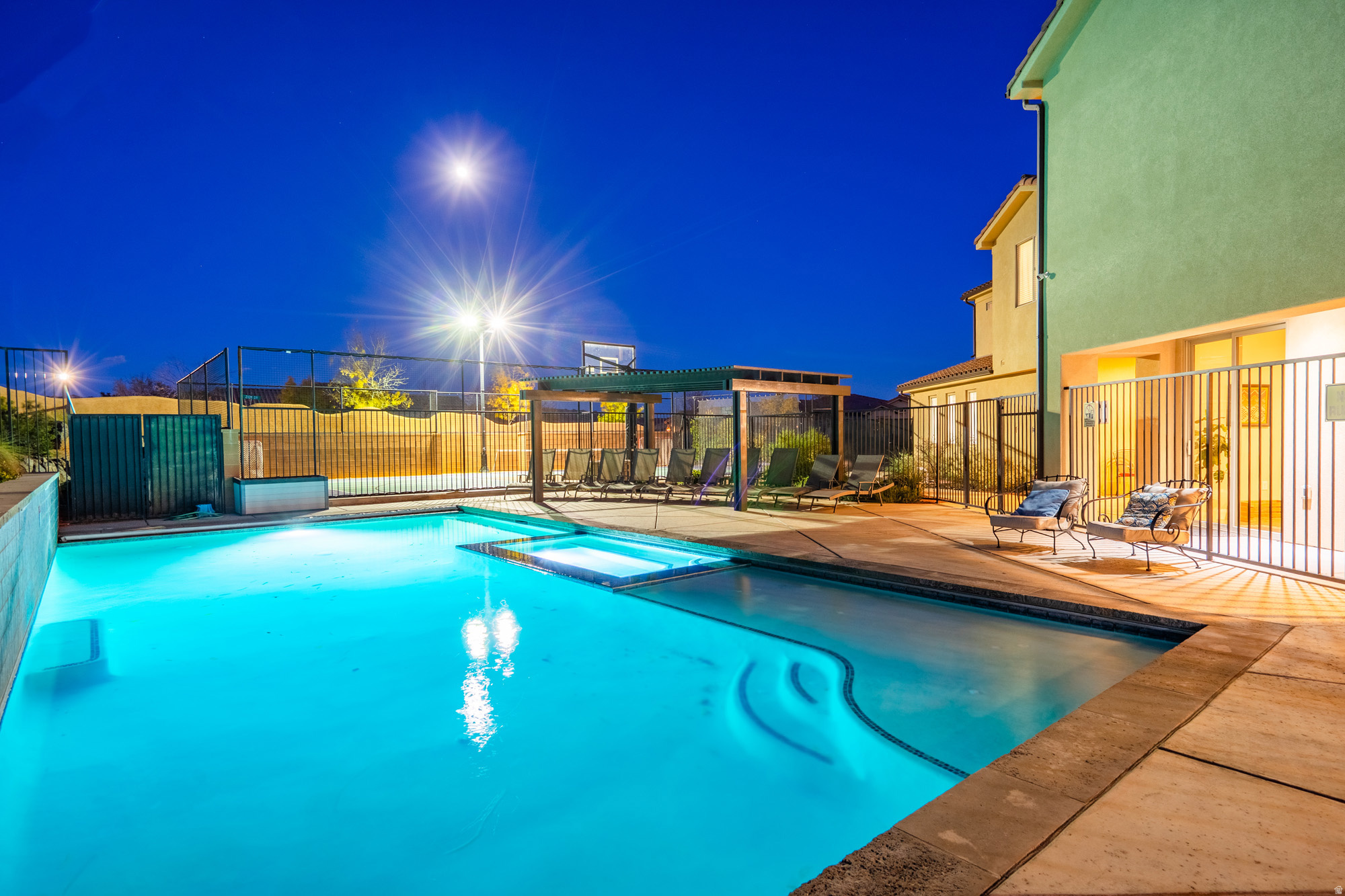 PARADISE VILLAGE AT ZION - Residential