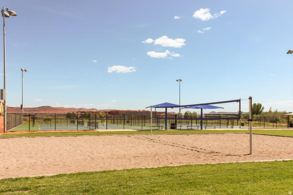 PARADISE VILLAGE AT ZION - Residential