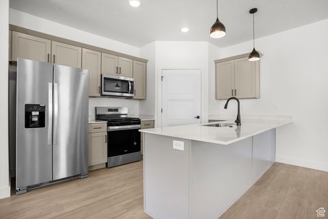 Tiny photo for 1631 W CENTURY LN #B, Mapleton, UT 84664 (MLS # 2108917)