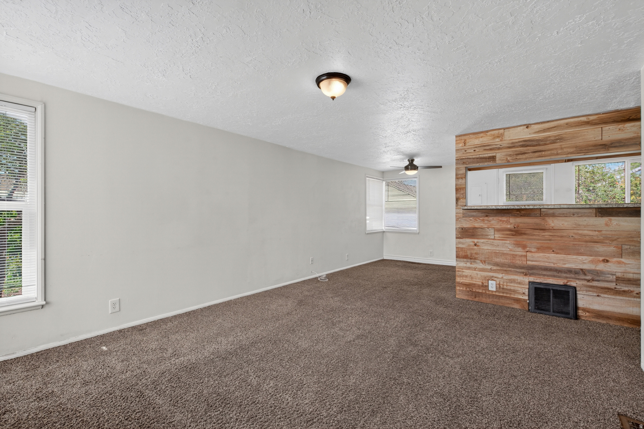 COLUMBIA VILLAGE - Residential
