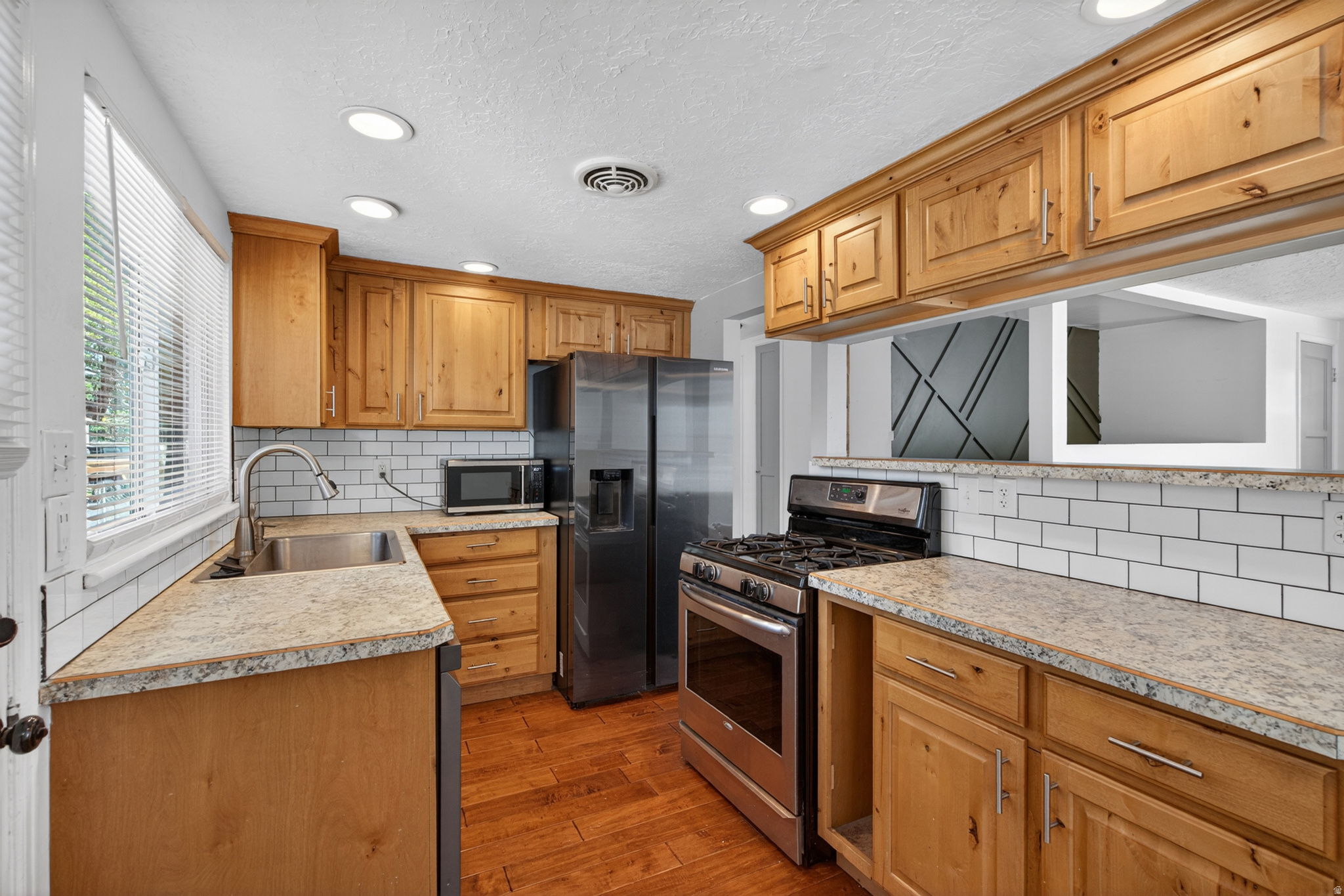 COLUMBIA VILLAGE - Residential