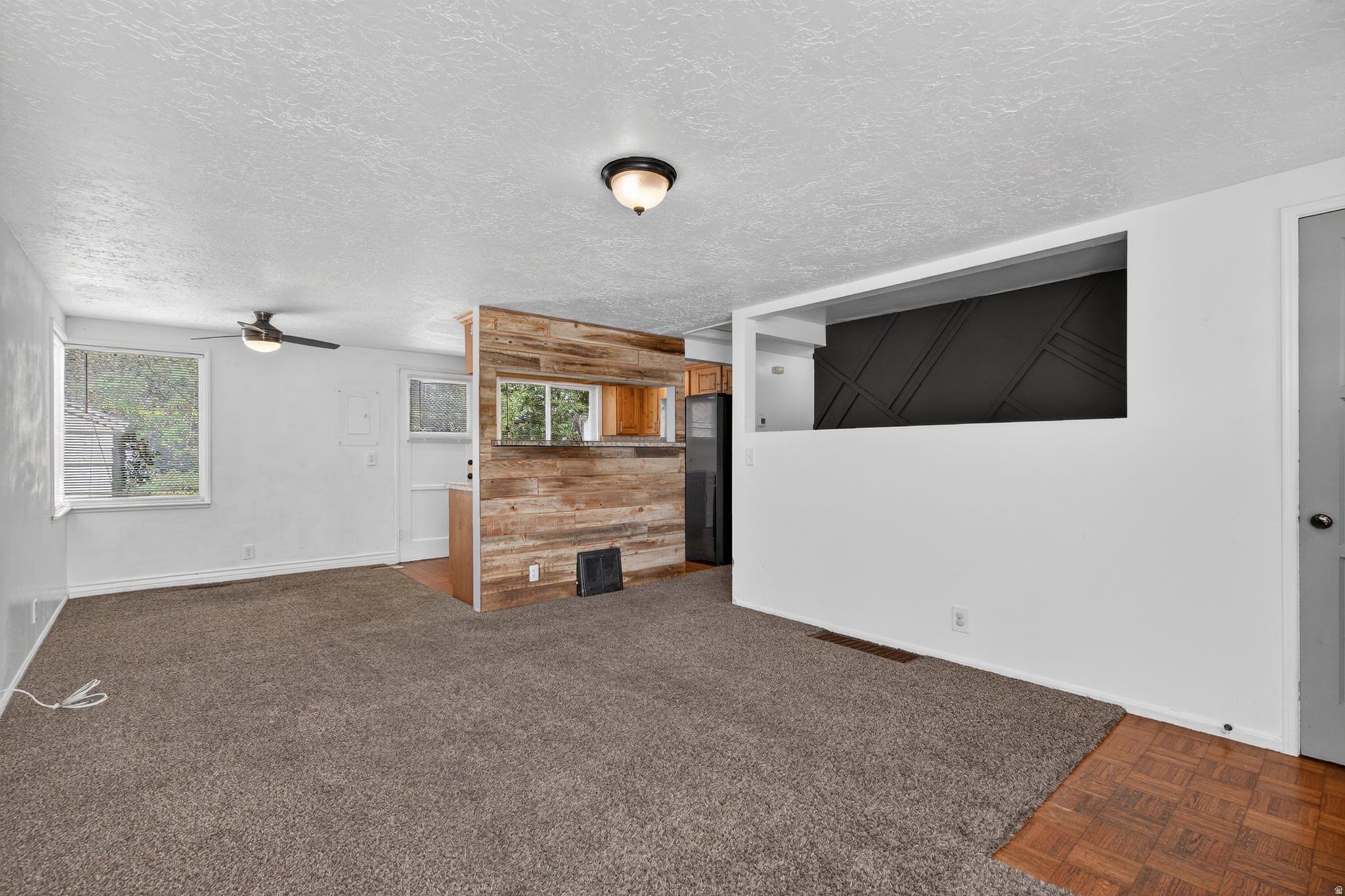 COLUMBIA VILLAGE - Residential