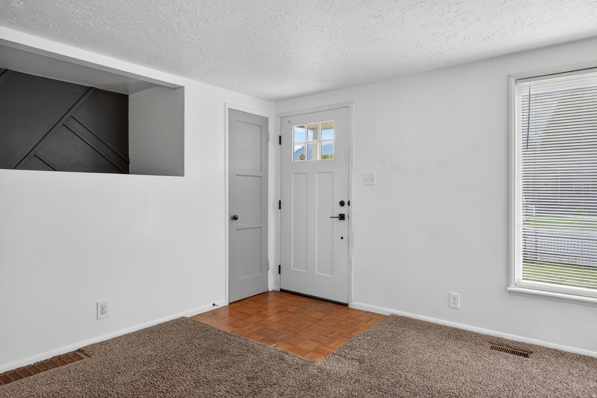 COLUMBIA VILLAGE - Residential
