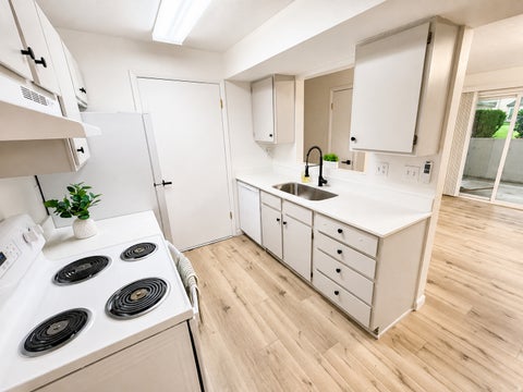 Tiny photo for 6129 S 1300 ST E #T, Murray, UT 84121 (MLS # 2182616)