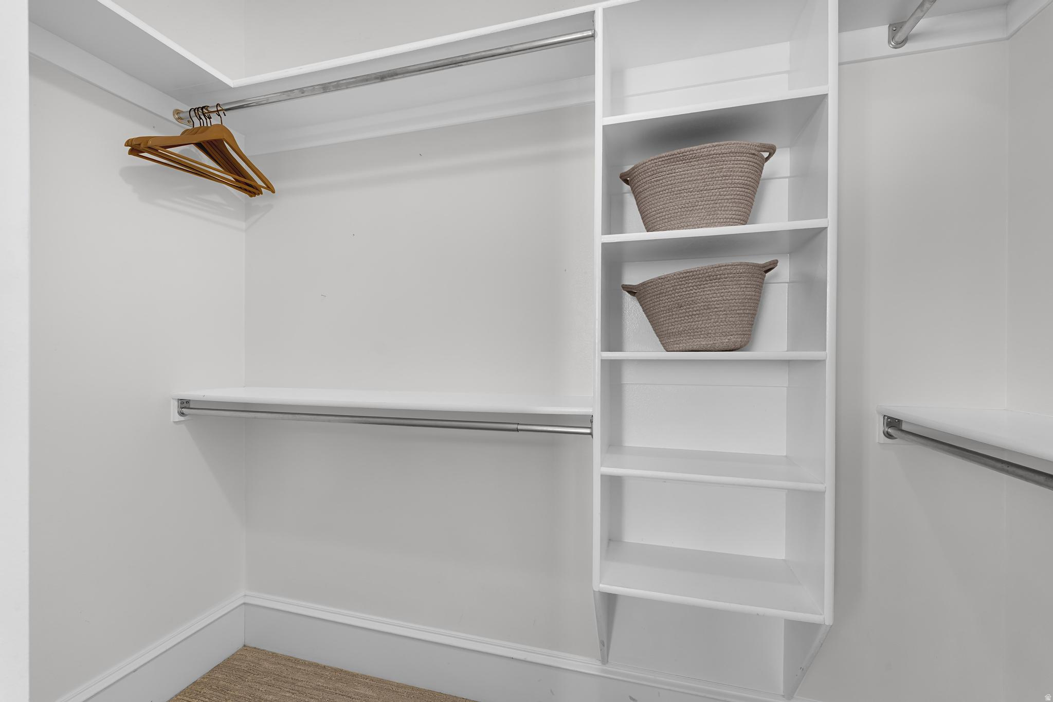 THE CEDARS AT CEDAR - Residential