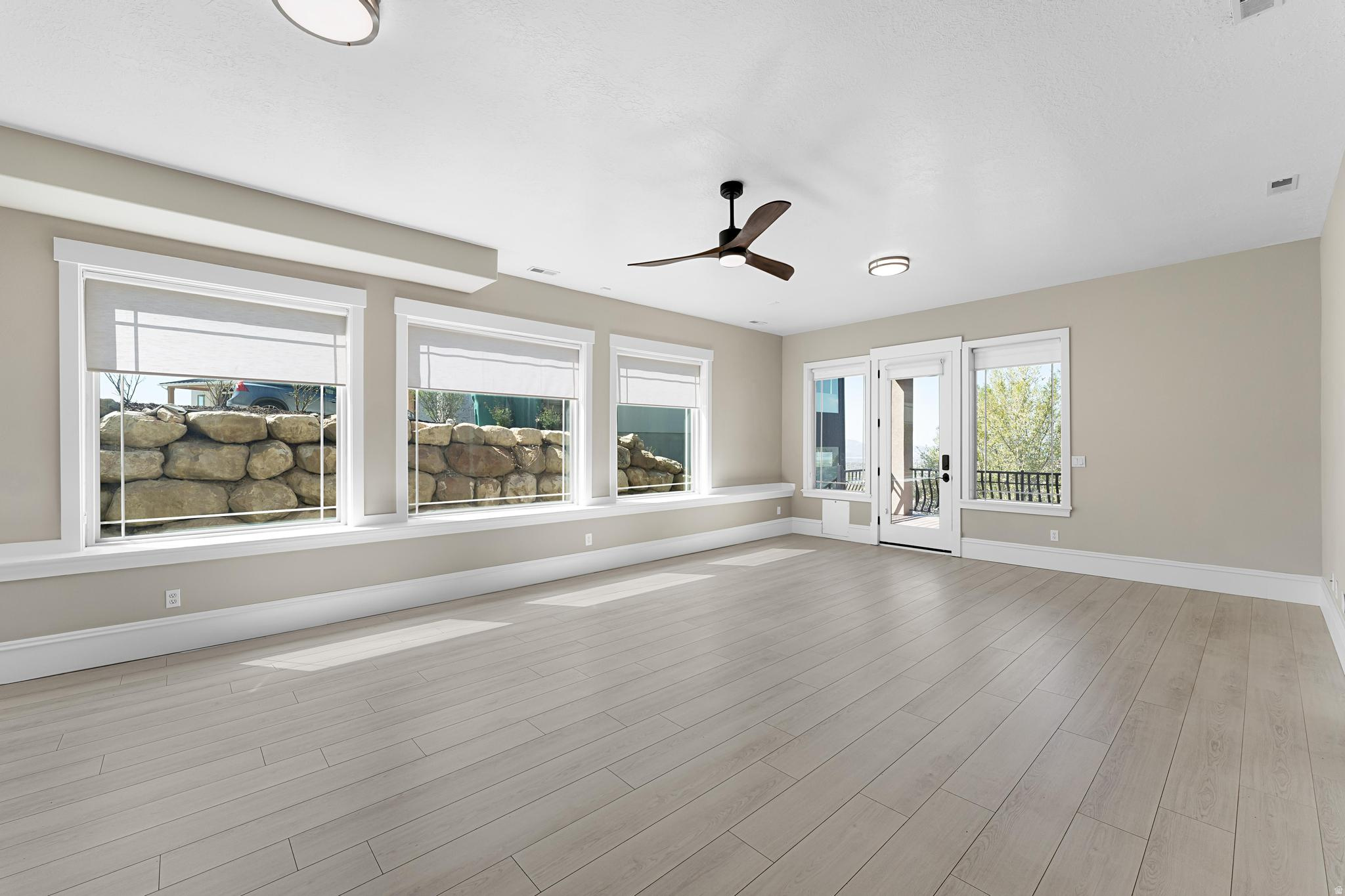 THE CEDARS AT CEDAR - Residential