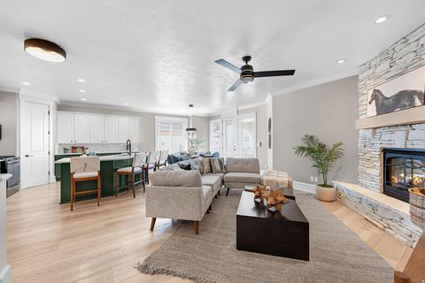 Tiny photo for 10207 N BAYHILL DR, Cedar Hills, UT 84062 (MLS # 2149807)