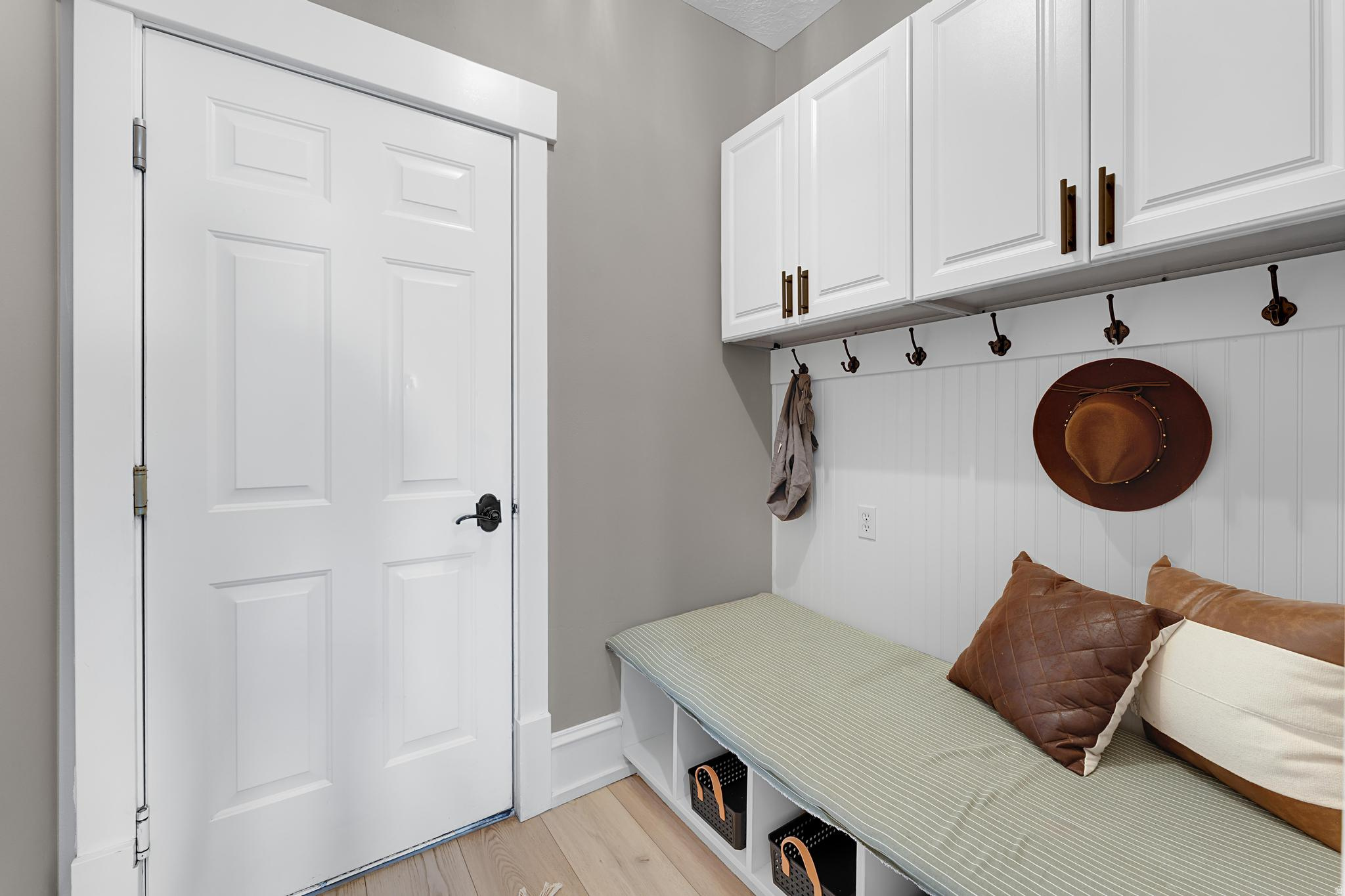 THE CEDARS AT CEDAR - Residential