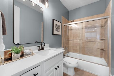 Tiny photo for 10207 N BAYHILL DR, Cedar Hills, UT 84062 (MLS # 2149807)