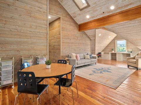 Tiny photo for 6438 E SUMMIT CV, Huntsville, UT 84317 (MLS # 2173219)