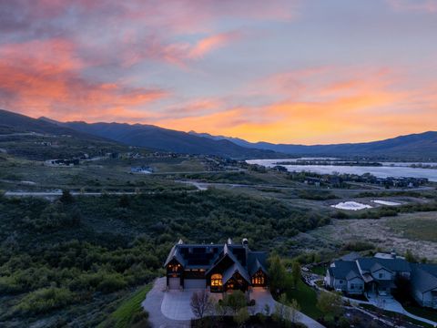 Tiny photo for 6438 E SUMMIT CV, Huntsville, UT 84317 (MLS # 2173219)