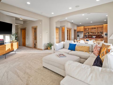 Tiny photo for 6438 E SUMMIT CV, Huntsville, UT 84317 (MLS # 2173219)
