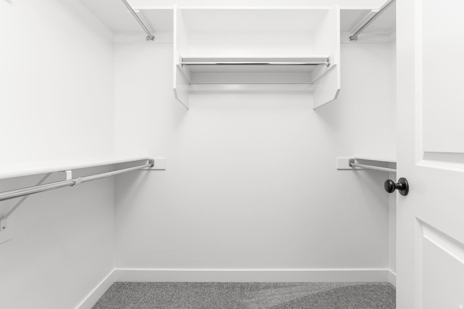 BIG WILLOW CREEK 819 - Residential