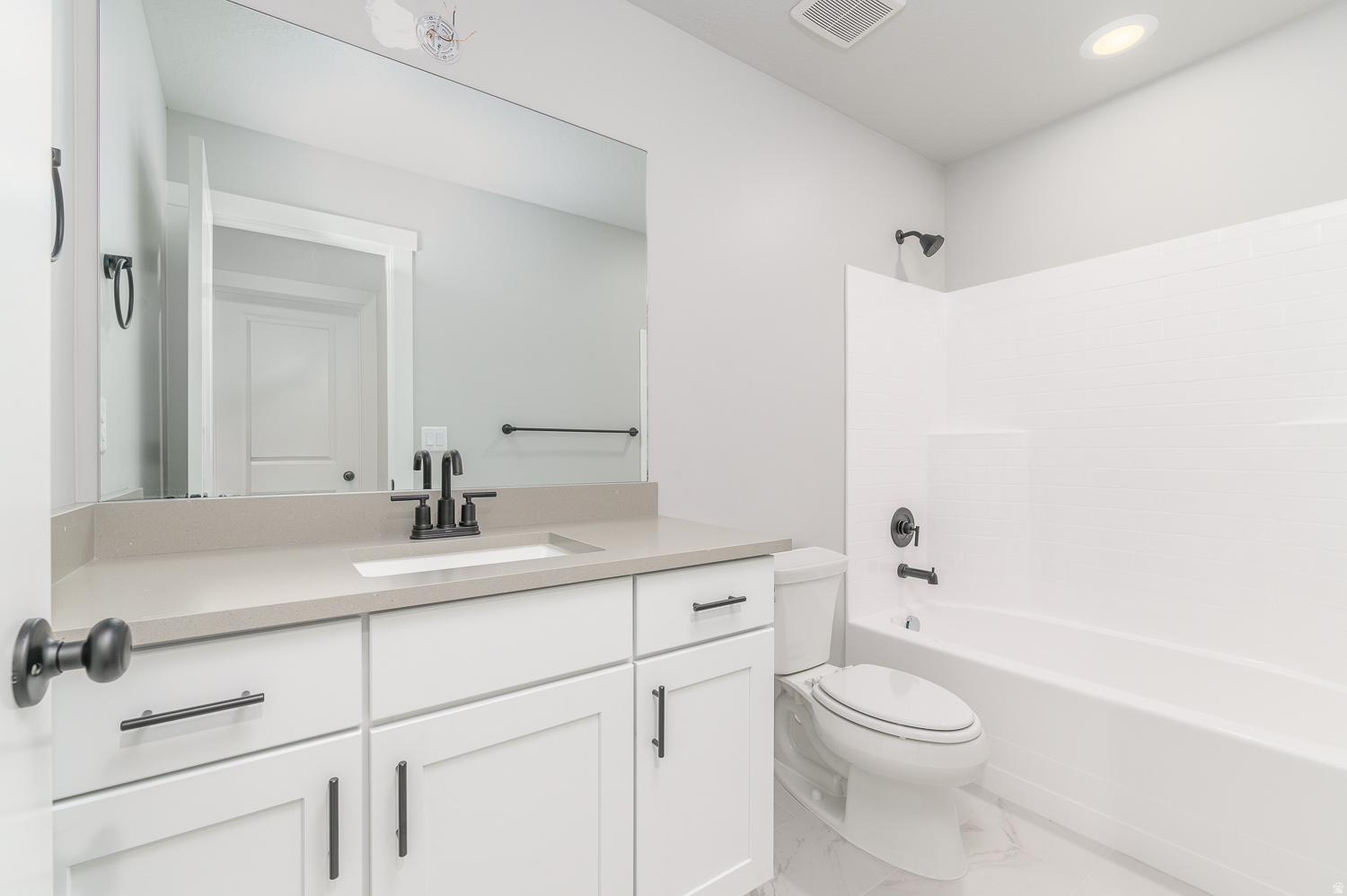 BIG WILLOW CREEK 819 - Residential