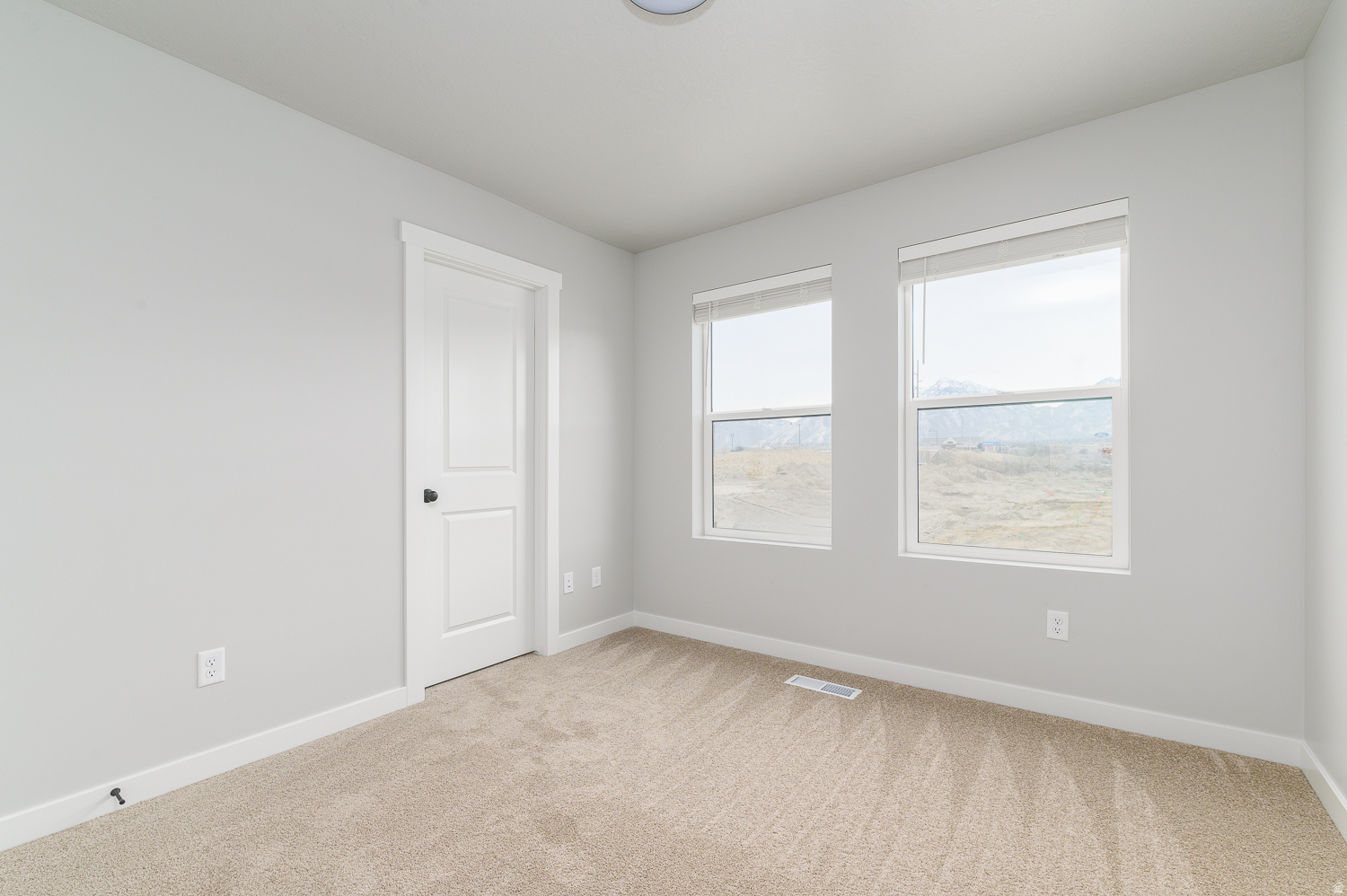 BIG WILLOW CREEK 819 - Residential