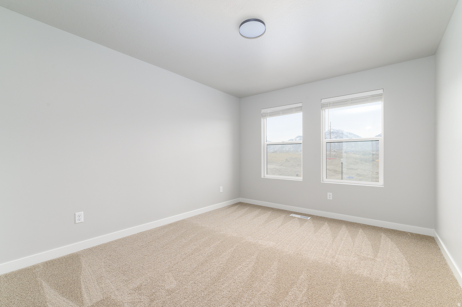 BIG WILLOW CREEK 819 - Residential