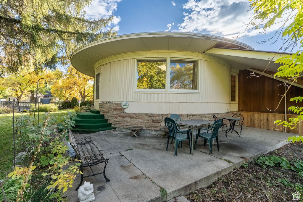 Photo of 395 W 200 N, Logan, UT 84321 (MLS # 2117129)