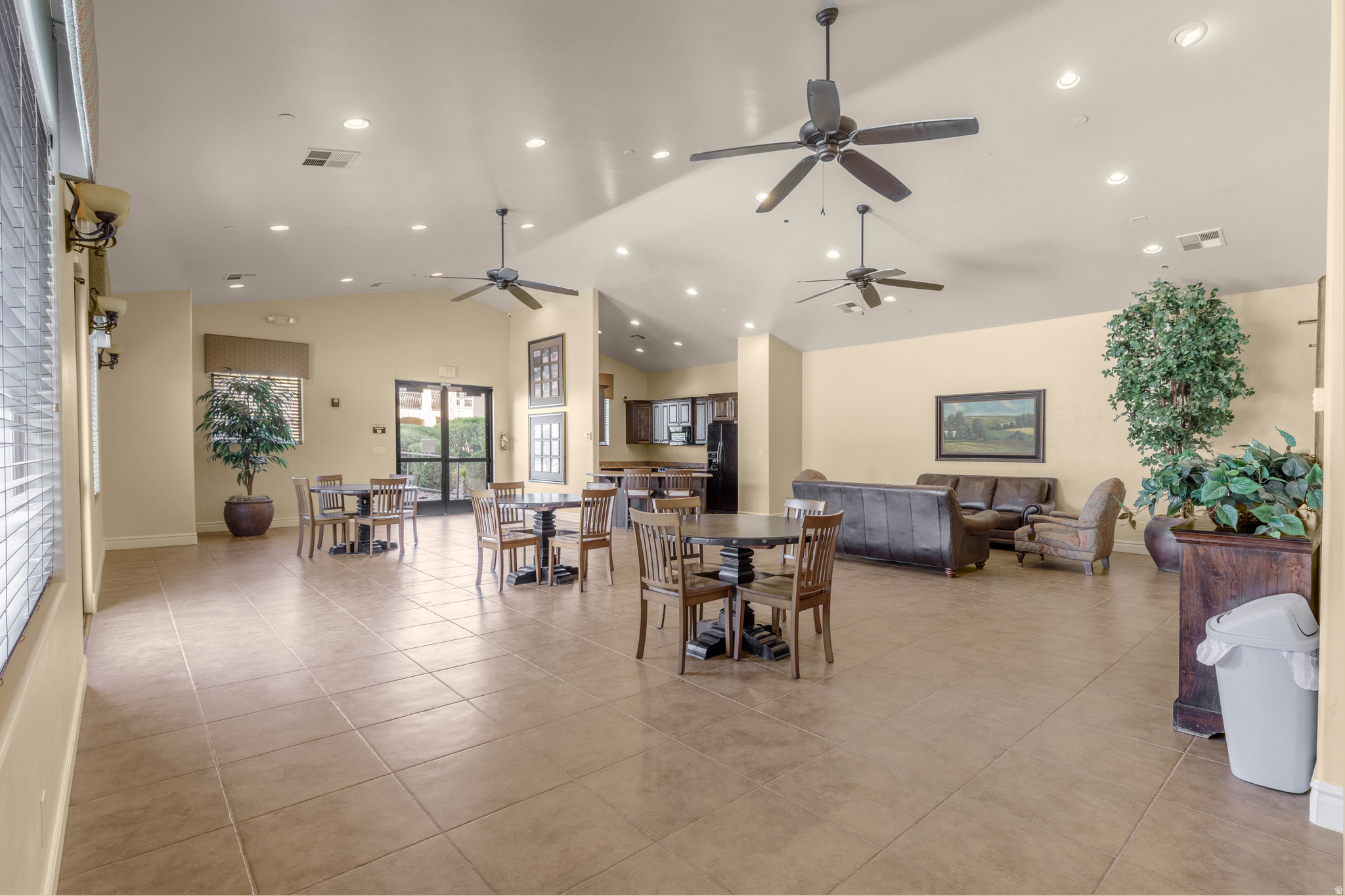 BELLA TERRAZZA - Residential