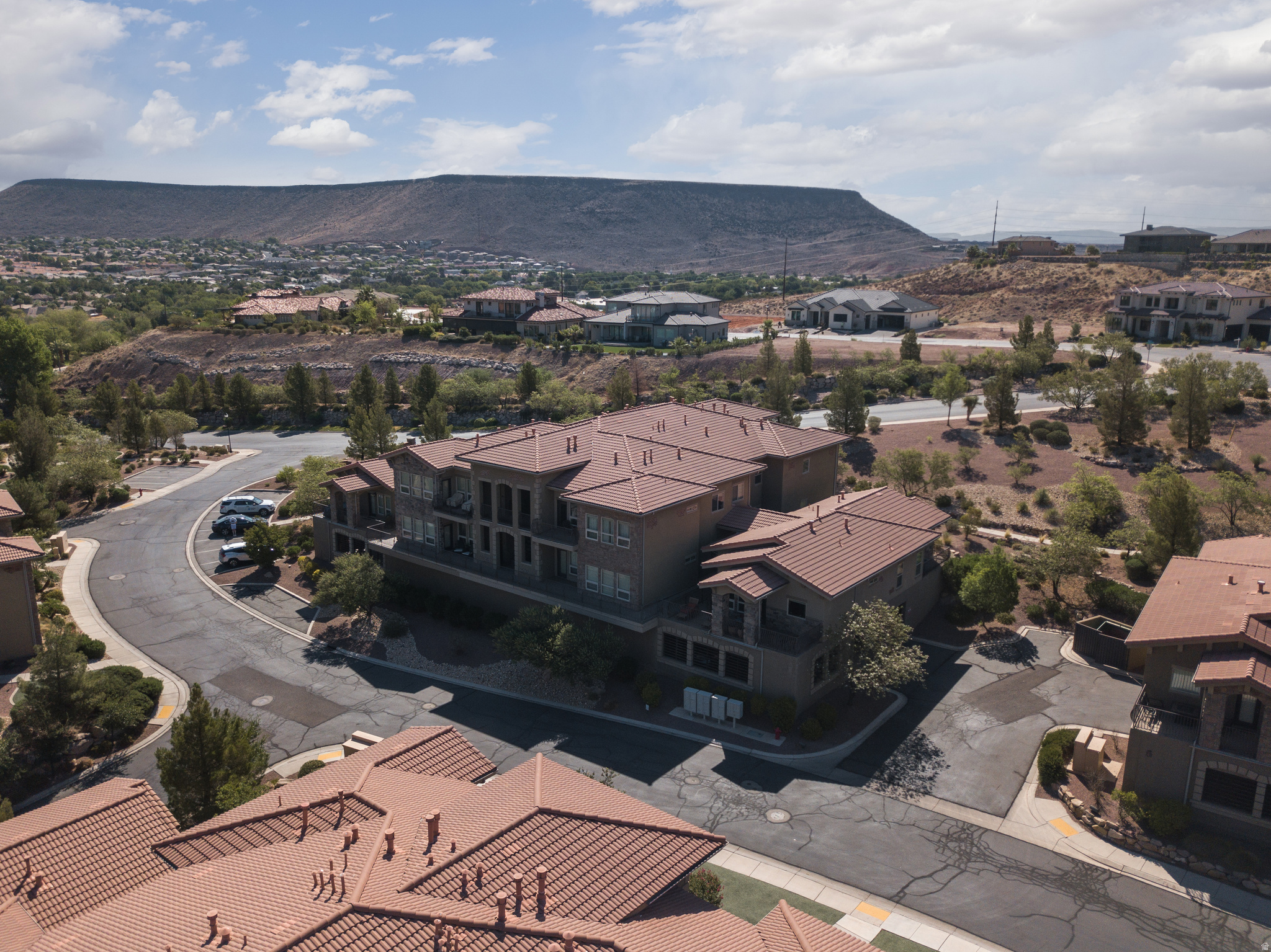BELLA TERRAZZA - Residential