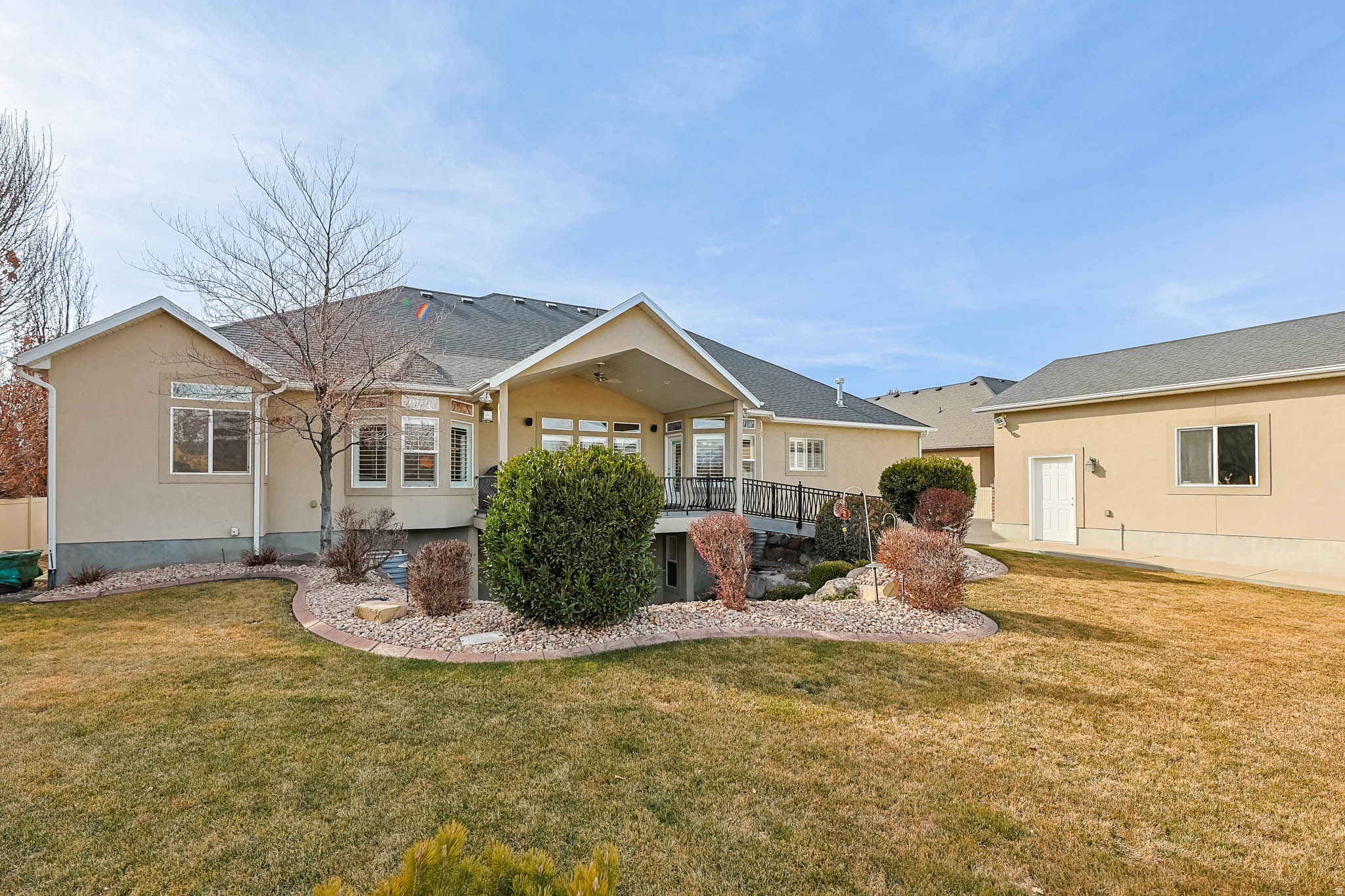 MEADOWS - Residential