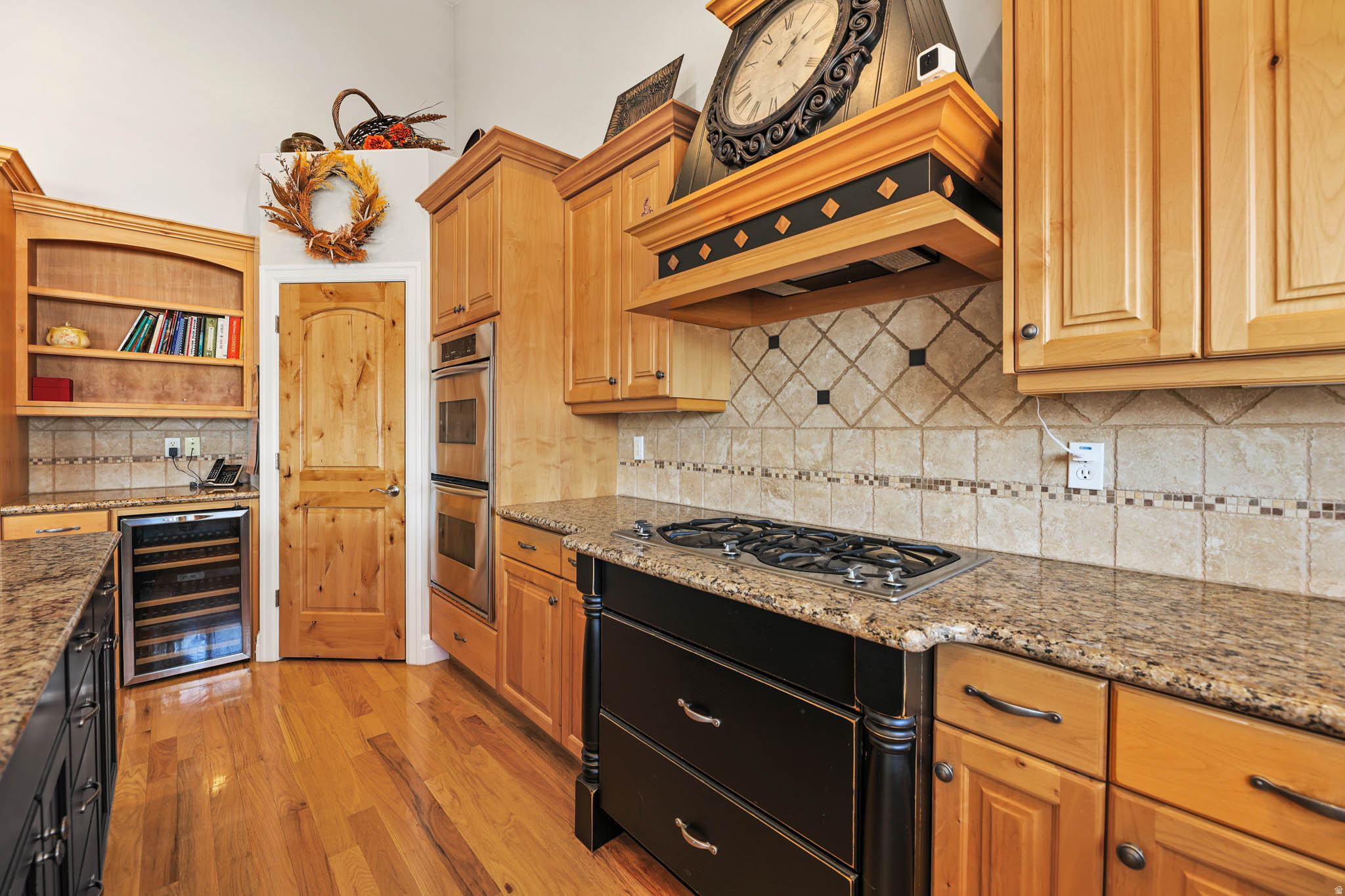 MEADOWS - Residential