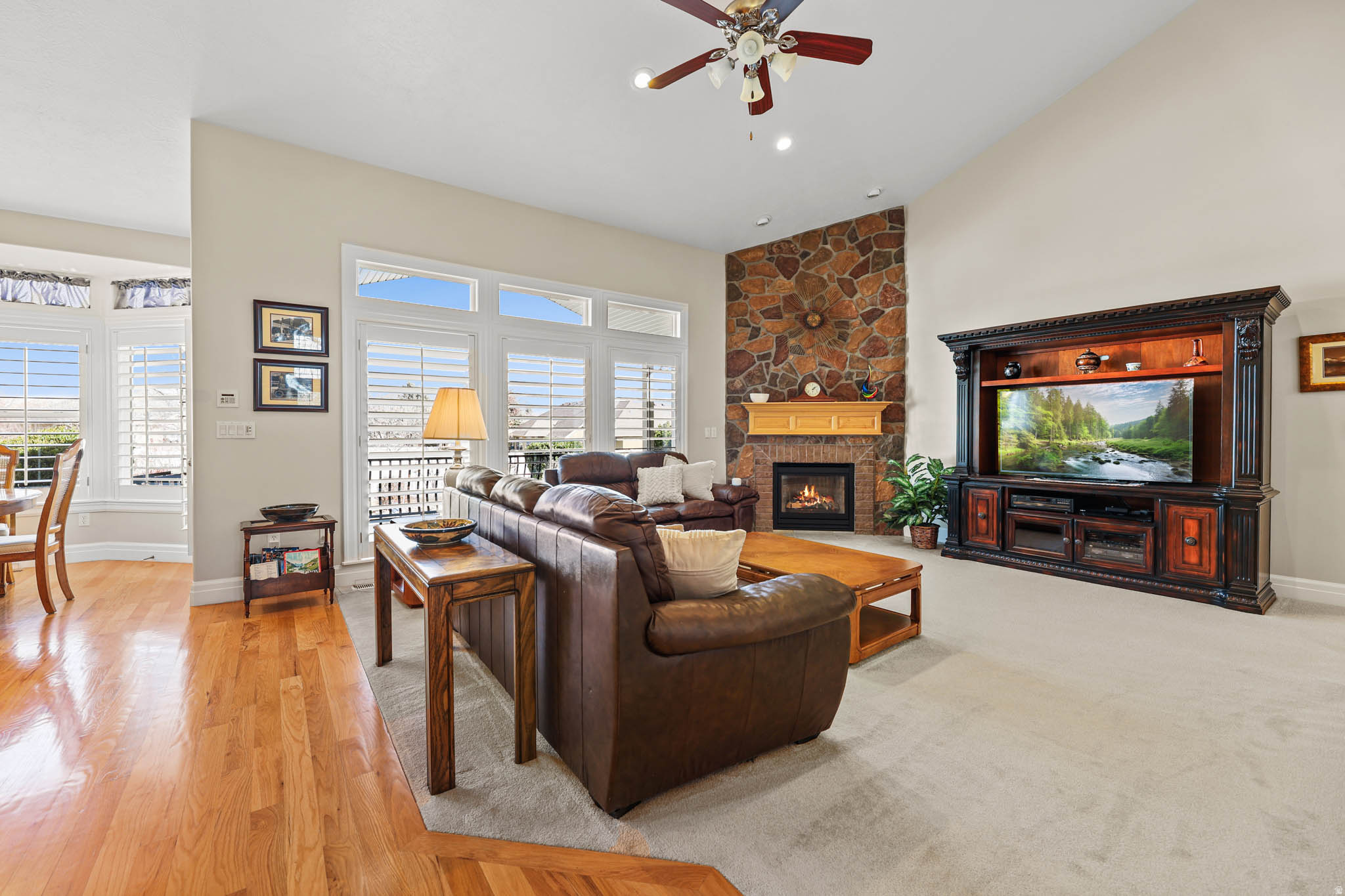 MEADOWS - Residential