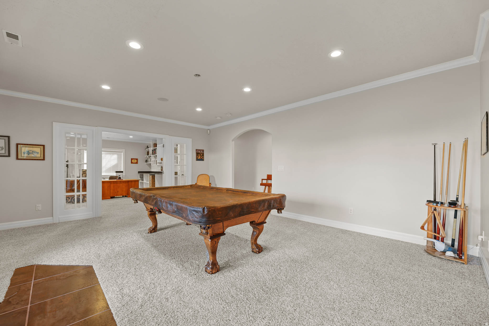 MEADOWS - Residential