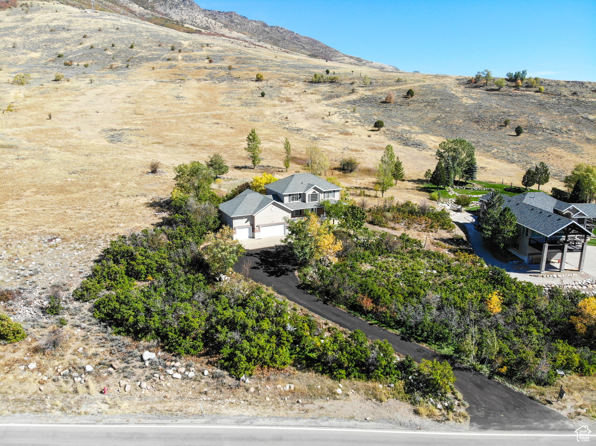 4216 N Wolf Creek Dr, Eden, Utah image 11
